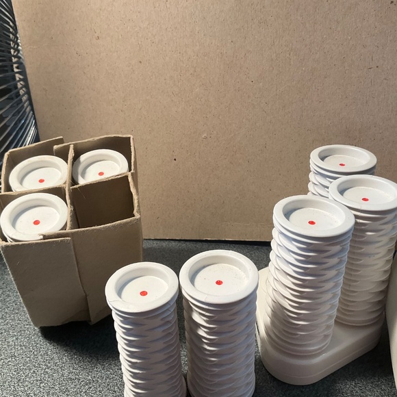 Voltage Valet Travel 8 Hot Rollers Style and Go Electric - Picture 4 of 10